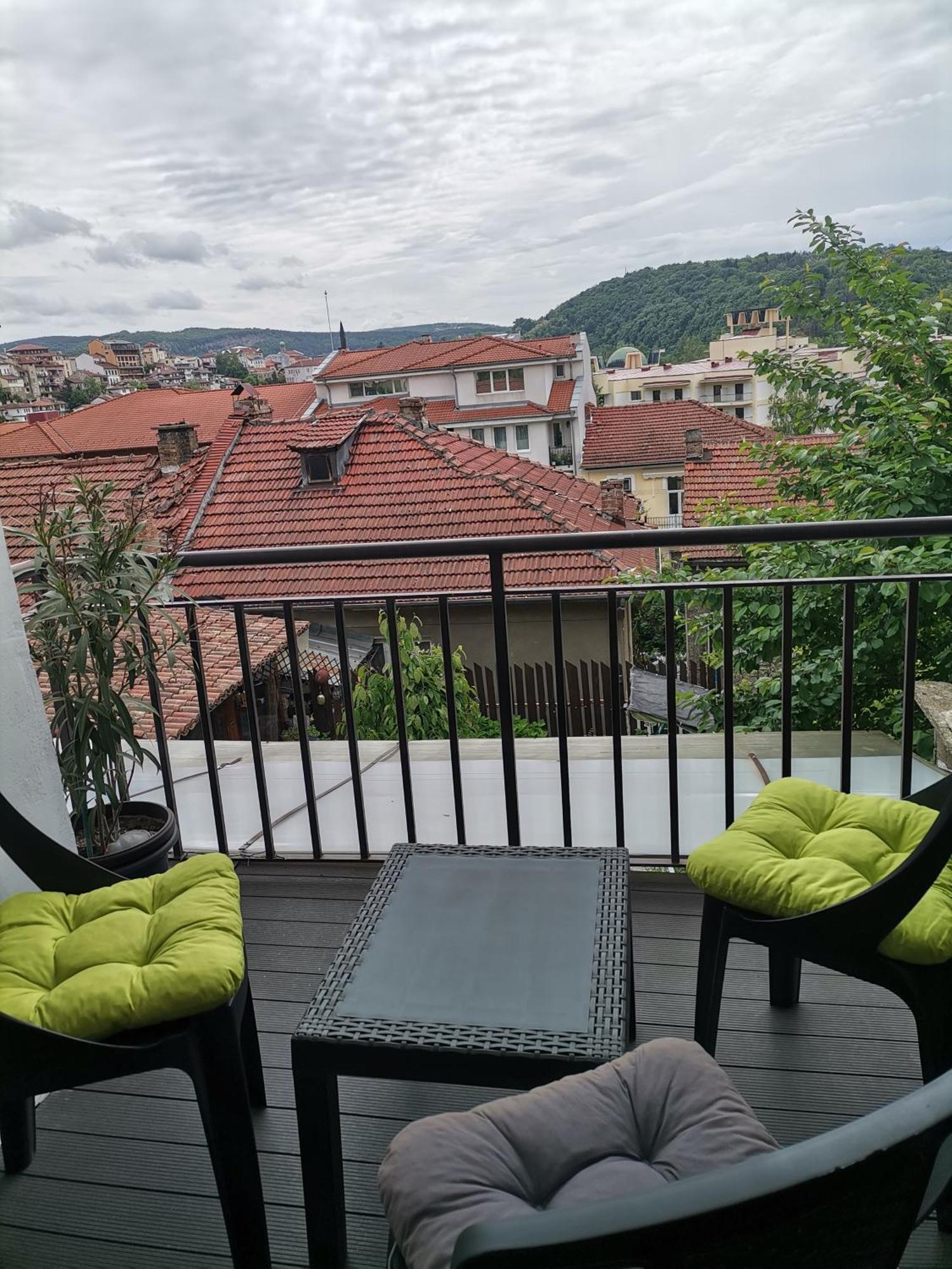 Аврамов Дом - Етаж От Къща Apartment Veliko Tŭrnovo Exterior photo