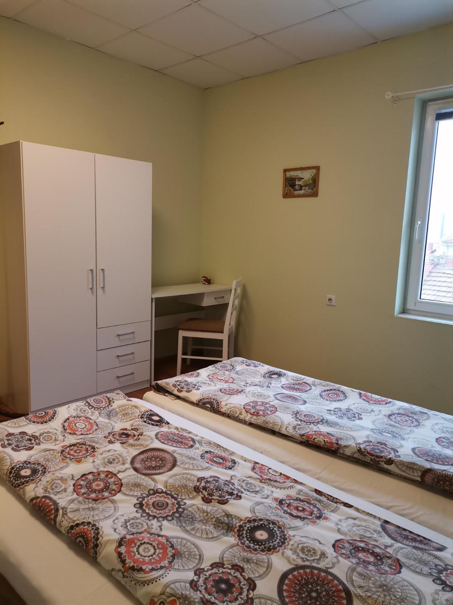 Аврамов Дом - Етаж От Къща Apartment Veliko Tŭrnovo Exterior photo